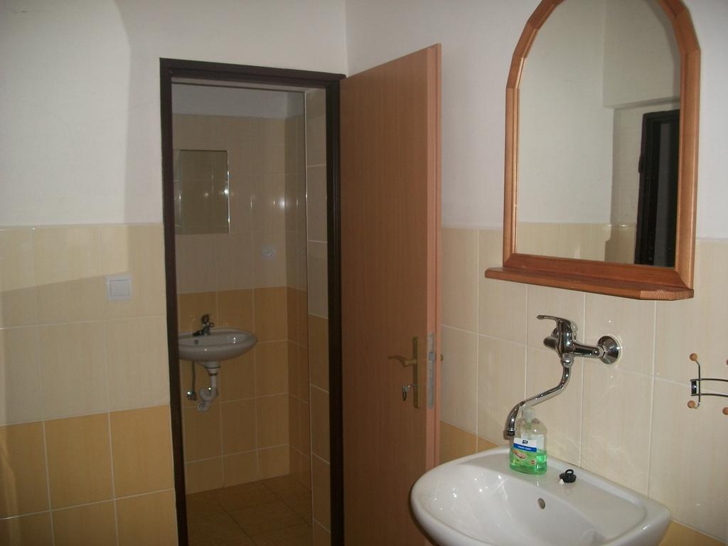 Готель Pension U Loupezaku Єтршиховіце Екстер'єр фото